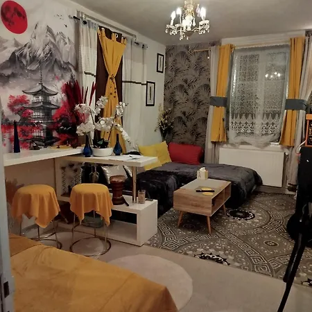 شقة فندقية Ancien Bureau De La Poste Noiretable